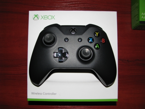 Фото Геймпад Microsoft Xbox One Wireless Controller Black від користувача Bard