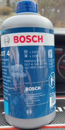 Фото Гальмівна рідина Bosch DOT-4 (1987479107) від користувача Maksim30