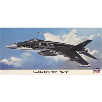 Hasegawa Истребитель-бомбардировщик F/A-18A «Шершень» / F/A-18A Hornet "NATC" (HA00894) - зображення 1