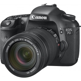 Canon EOS 7D kit (18-135mm)EF-S IS (9128B163)
