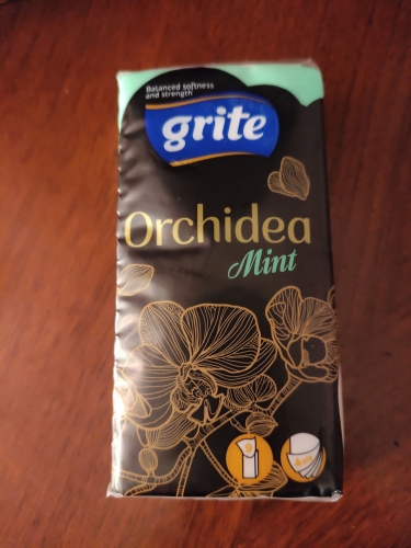 Фото носові хусточки Grite Платочки бумажные Orchidea 6шт/уп (4770023641165) (723704) від користувача Eva