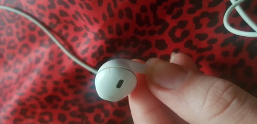 Фото Навушники з мікрофоном Apple EarPods with Remote and Mic (MD827) від користувача Iryna