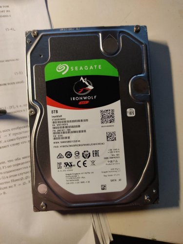 Фото Жорсткий диск Seagate IronWolf 8 TB (ST8000VN004) від користувача SupremePredator