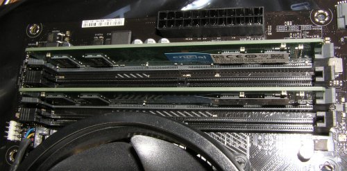 Фото Пам'ять для настільних комп'ютерів Crucial 8 GB DDR4 3200 MHz (CT8G4DFRA32A) від користувача 339