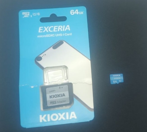 Фото Карта пам'яті Kioxia 64 GB microSDXC Class 10 UHS-I + SD Adapter LMEX1L064GG2 від користувача mandragor971