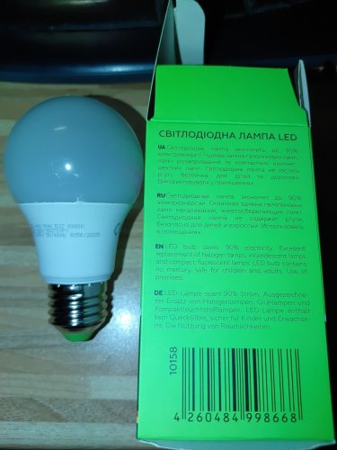 Фото Світлодіодна лампа LED EUROLAMP LED A60 E27 10W 3000K 220V (LED-A60-10273(P)) від користувача Denny eL