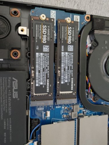 Фото SSD накопичувач Samsung 980 1 TB (MZ-V8V1T0BW) від користувача nosferati