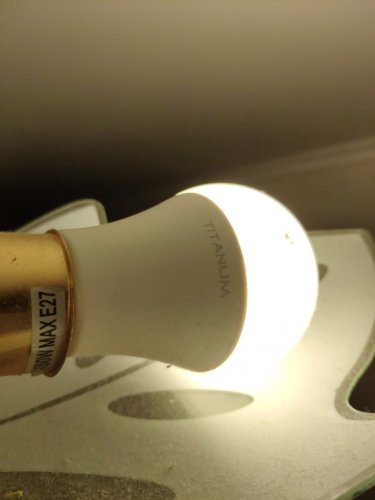 Фото Світлодіодна лампа LED TITANUM LED A60 12W E27 3000K (TLA6012273) від користувача Ан
