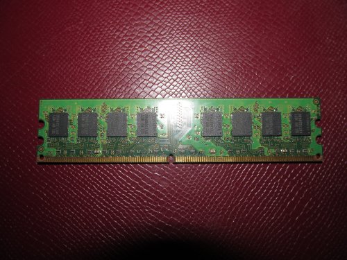 Фото Пам'ять для настільних комп'ютерів Samsung 2 GB DDR2 800 MHz (M378T5663QZ3-CF7) від користувача grindcorefan1
