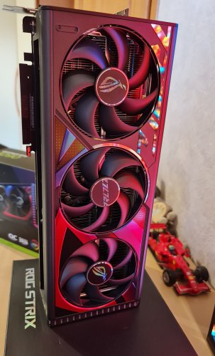 Фото Відеокарта ASUS ROG-STRIX-RTX4090-O24G-GAMING від користувача Dmitriy Asgard