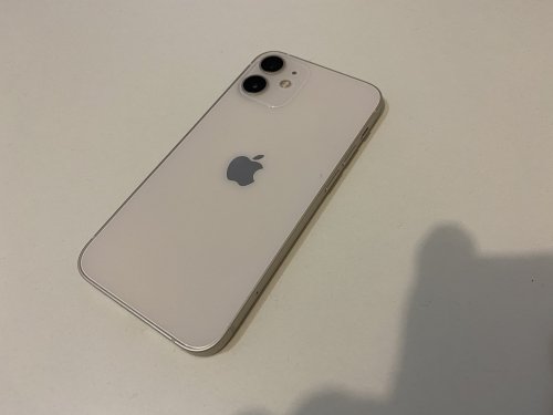 Фото Смартфон Apple iPhone 12 mini 64GB White (MGDY3) від користувача outatime