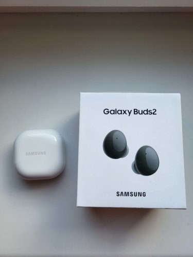 Фото Навушники TWS Samsung Galaxy Buds2 Graphite (SM-R177NZKA) від користувача Ваня