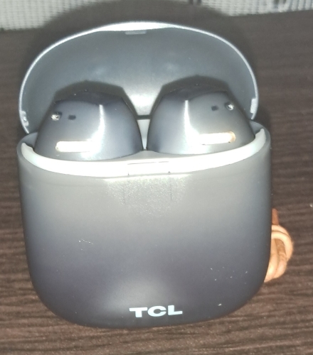 Фото Навушники TWS TCL SOCL500 Phantom Black (SOCL500TWSBK) від користувача Jack7912