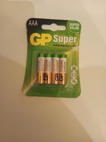 Фото Батарейка GP Batteries AAA bat Alkaline 4шт Super (GP24A-2UE4) від користувача Romero