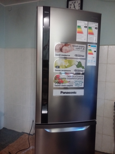 Фото Холодильник з морозильною камерою Panasonic NR-BW465VCRU від користувача SX2003