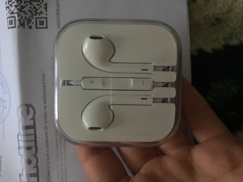 Фото Навушники з мікрофоном Apple EarPods with Remote and Mic (MD827) від користувача 