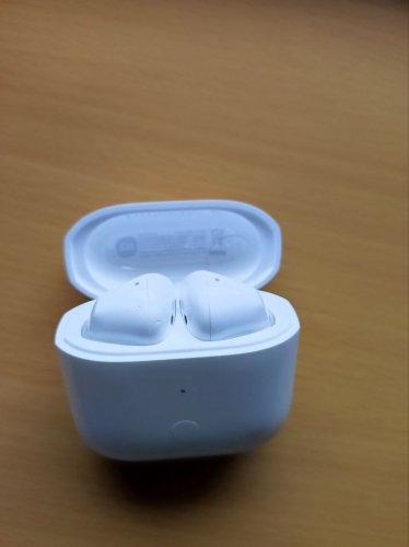 Фото Навушники TWS Xiaomi Redmi Buds 3 White (BHR5173CN/BHR5174GL) від користувача Петро Ходинчак