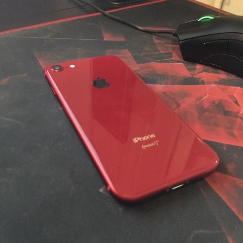 Смартфон Apple IPhone 8 64gb Product RED .