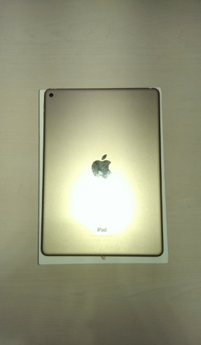 Фото Планшет Apple iPad Air 2 Wi-Fi 64GB Gold (MH182) від користувача Владислав Сніжко