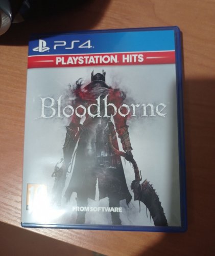 Фото Гра для PS4  Bloodborne PS4  (9438472) від користувача Славик Нестеренко