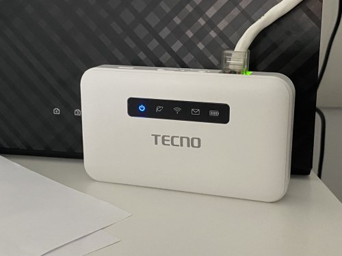 Фото Модем 4G / 3G + Wi-Fi роутер Tecno TR118 від користувача Okspen