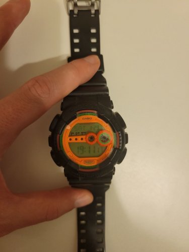 Фото Чоловічий годинник Casio G-Shock GD-100-1BER від користувача 2364275