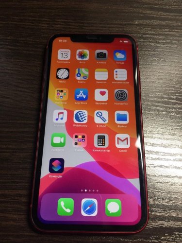 Фото Смартфон Apple iPhone 11 64GB Product Red (MWL92) від користувача Никита Рыжов