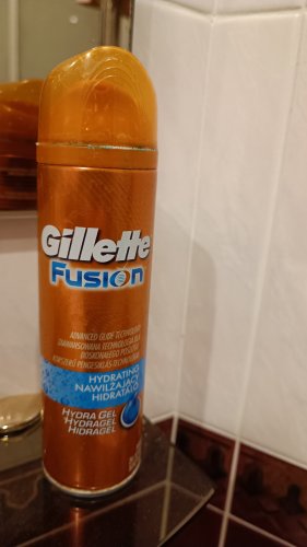 Фото  Gillette FUSION Гель для гоління Зволоження 200мл від користувача QuickStarts