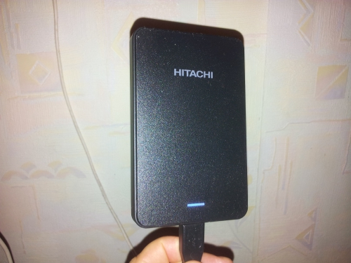 Фото Жорсткий диск Hitachi Touro Mobile MX3 HTOLMX3EA10001ABB від користувача ruga