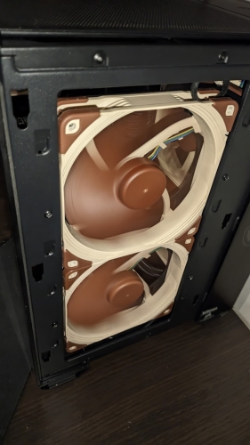 Фото Вентилятор Noctua NF-A14 PWM від користувача General Sergal