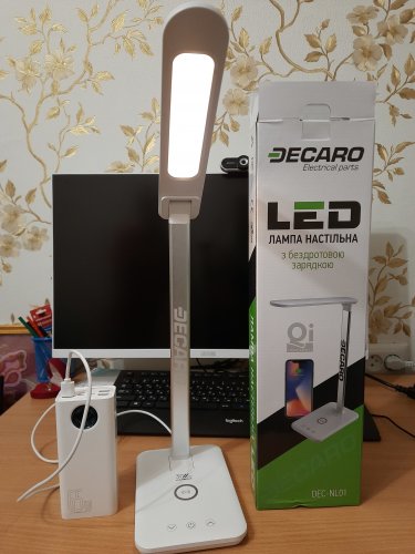 Фото Офісна настільна лампа Decaro LED 10W 2700K-6000K White з бездротовою зарядкою (DEC-NL01) від користувача Taras Yanishevskyi