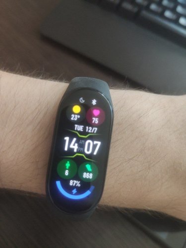 Фото Фітнес-браслет Xiaomi Mi Smart Band 7 Black (BHR6008GL, BHR6007CN) від користувача Kalugin