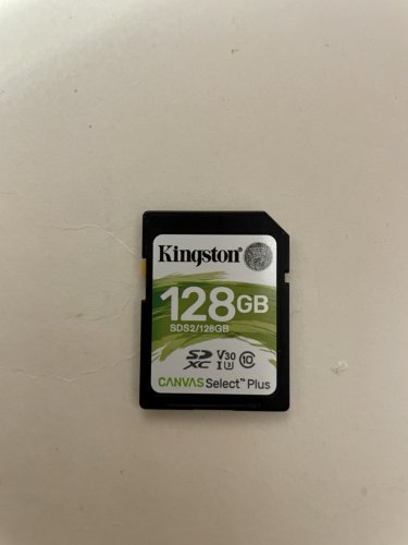 Фото Карта пам'яті Kingston 128 GB SDXC Class 10 UHS-I U3 Canvas Select Plus SDS2/128GB від користувача Дмитро Кушнаренко