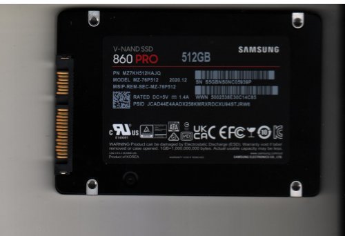 SSD накопичувач Samsung 860 PRO 512 GB (MZ-76P512BW)
