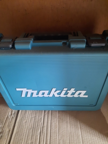 Фото Кейс (чемодан) для інструментів Makita 824767-4 від користувача 4521