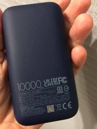 Фото Зовнішній акумулятор (павербанк) Xiaomi Mi Power Bank 10000mAh 33W Pocket Version Pro Blue (PB1030ZM, BHR5785GL) від користувача Fenix