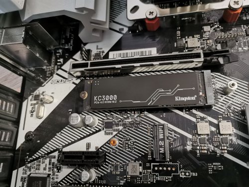 Фото SSD накопичувач Kingston KC3000 1024 GB (SKC3000S/1024G) від користувача Yehor22