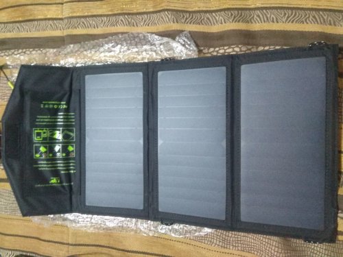 Фото Зарядний пристрій на сонячній батареї Allpowers Solar panel 21W (AP-SP5V21W) від користувача Вячеслав Давыдов