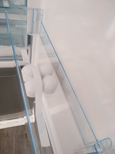 Фото Холодильник з морозильною камерою Bosch KGN36VL326 від користувача Somik