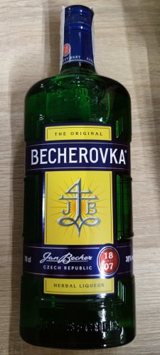 Фото настоянка Becherovka Ликерная настойка на травах 0.7 л 38% (8594405101049) від користувача Serhii