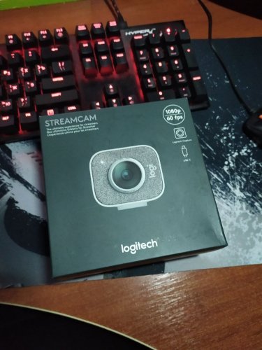 Фото Веб-камера Logitech StreamCam White (960-001297) від користувача Vladyslav