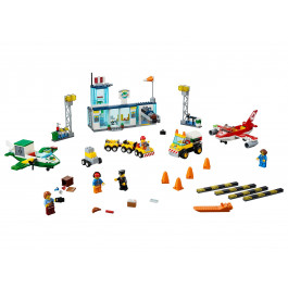 LEGO Juniors Городской аэропорт 376 деталей (10764)