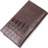 Karya Коричневий вертикальний чоловічий гаманець із натуральної шкіри з тисненням під крокодила  (2421140) - зображення 2