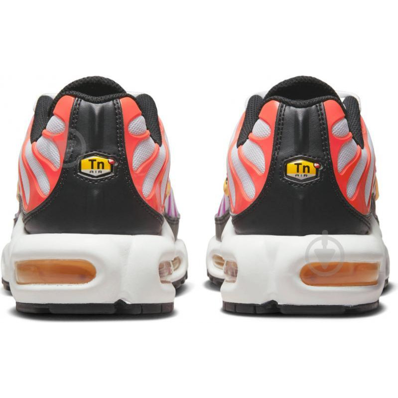 Nike Кросівки AIR MAX PLUS DZ3671-100 р.39 білий - зображення 1