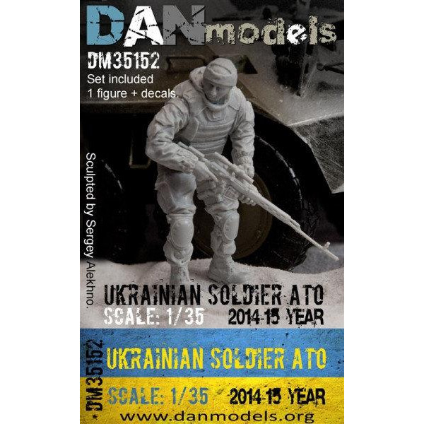 DAN models Фигура: Украинский солдат в АТО, 2014-15 Украина, набор 3 (DAN35152) - зображення 1