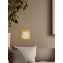 Ваша світлість Дзеркальний настінний акриловий декор рамка наліпка під вимикач №5 золото 1шт. (0133)