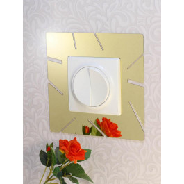 Ваша світлість Дзеркальний настінний акриловий декор рамка наліпка під вимикач №6 золото 1шт. (0134)