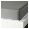 IKEA DVALA Простыня с резинкой, светло-серый (504.824.59) - зображення 4