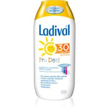 Ladival Kids дитяче молочко для засмаги SPF 30 200 мл - зображення 1