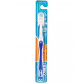 Oral-B Зубна щітка  3-Ефект Fresh Strong, середня, синій